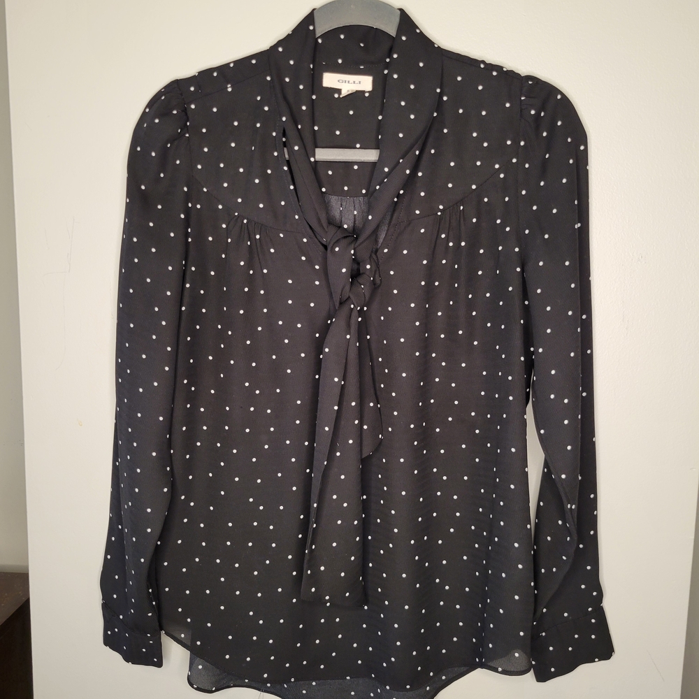 Gilli Women’s Black White Polka Dot Tie Front Blouse Size S Chic